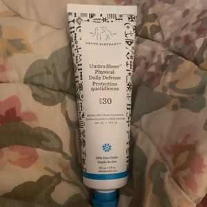 Drunk Elephant Umbra Sheer SPF 30 Sunscreen